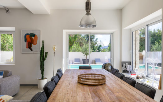 Vente► MAISON CENTRE VILLE AUBAGNE – 7 pièces – 224m2 à Aubagne