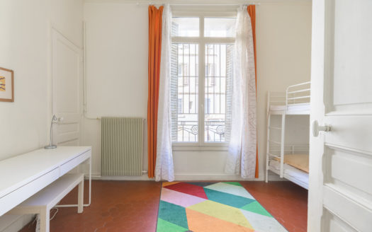 Vente► Élégant T6 traversant avec balcon à Marseille