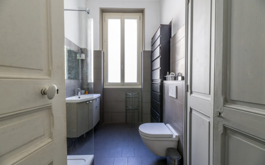 Vente► Élégant T6 traversant avec balcon à Marseille