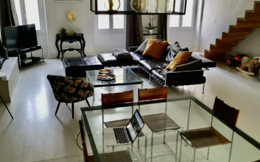 Vente► Loft lumineux rénové Vieux-Port Marseille à Marseille