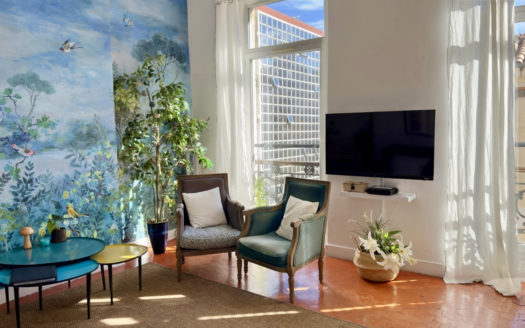 Vente► T4 lumineux Vieux-Port avec cave à Marseille