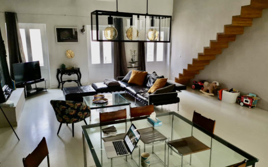 Vente► Loft lumineux rénové Vieux-Port Marseille à Marseille