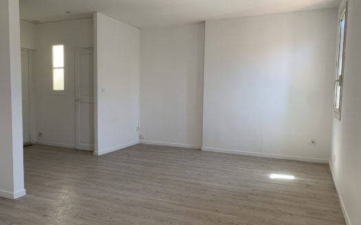 Location► Appartement lumineux au calme à Marseille