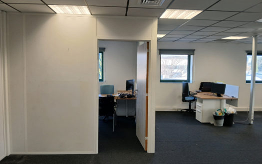 Location► Bureaux avec parking à Pennes-Mirabeau