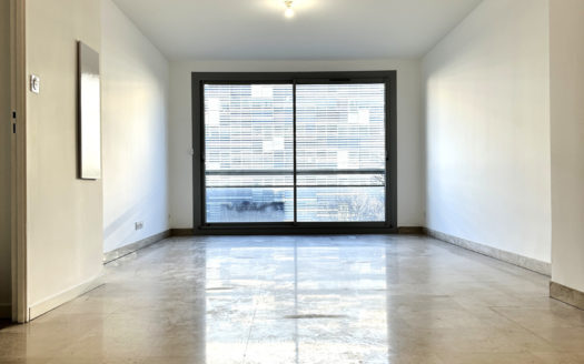 Location► Bel appartement traversant à Marseille