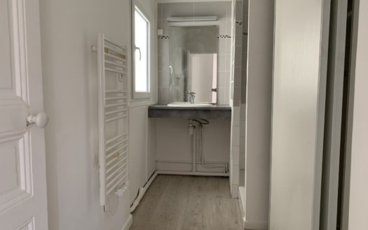 Location► Appartement lumineux au calme à Marseille