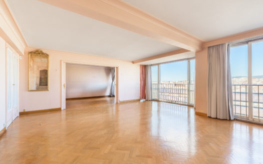 Vente► Appartement T8 Place Castellane Marseille à Marseille