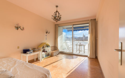Vente► Appartement T8 Place Castellane Marseille à Marseille