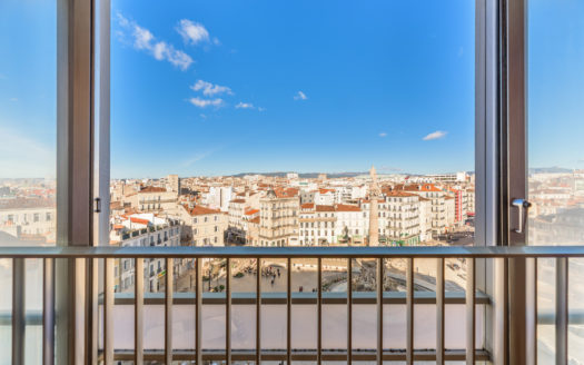 Vente► Appartement T8 Place Castellane Marseille à Marseille