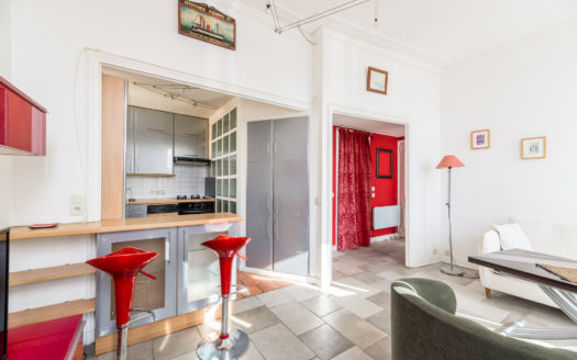 Vente► T2 meublé vue Vieux-Port à Marseille