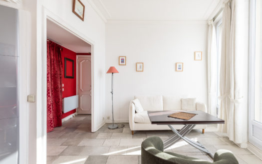 Vente► T2 meublé vue Vieux-Port à Marseille