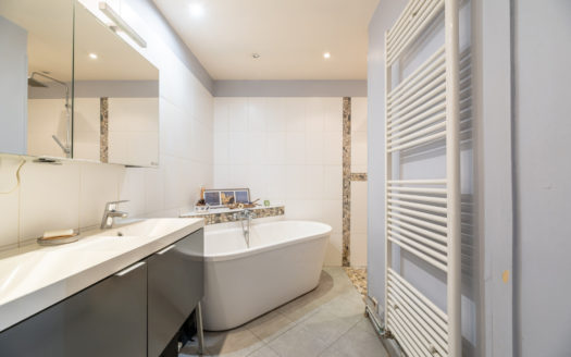 Vente► Duplex T5 avec jardin à Marseille